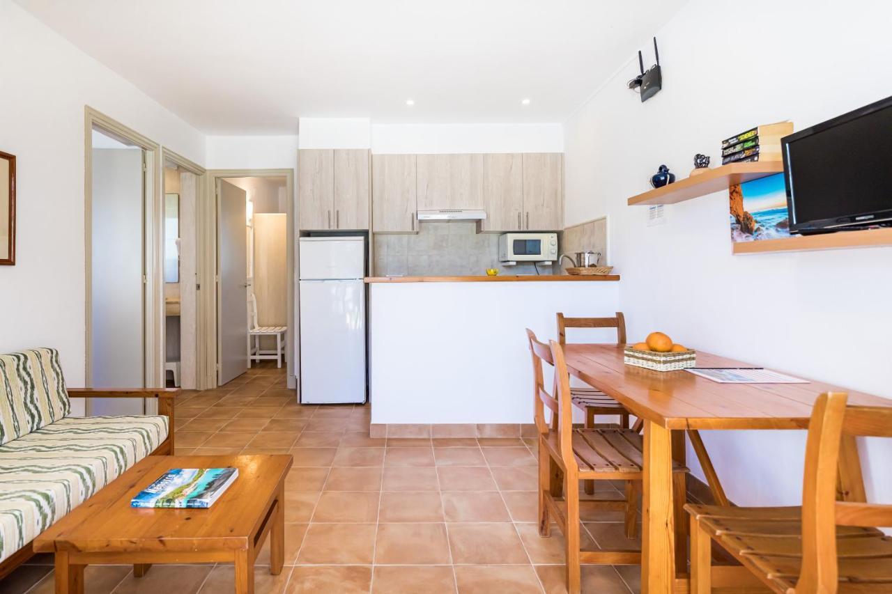 Apartamentos Arenal Playa 푼타 그로사 외부 사진