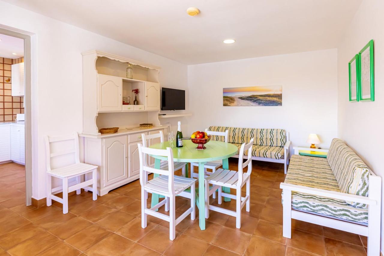 Apartamentos Arenal Playa 푼타 그로사 외부 사진