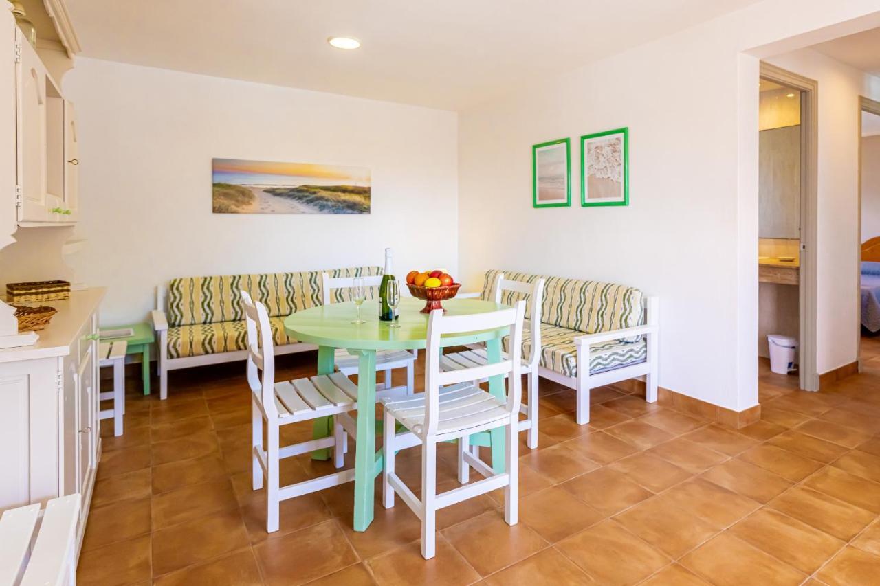 Apartamentos Arenal Playa 푼타 그로사 외부 사진
