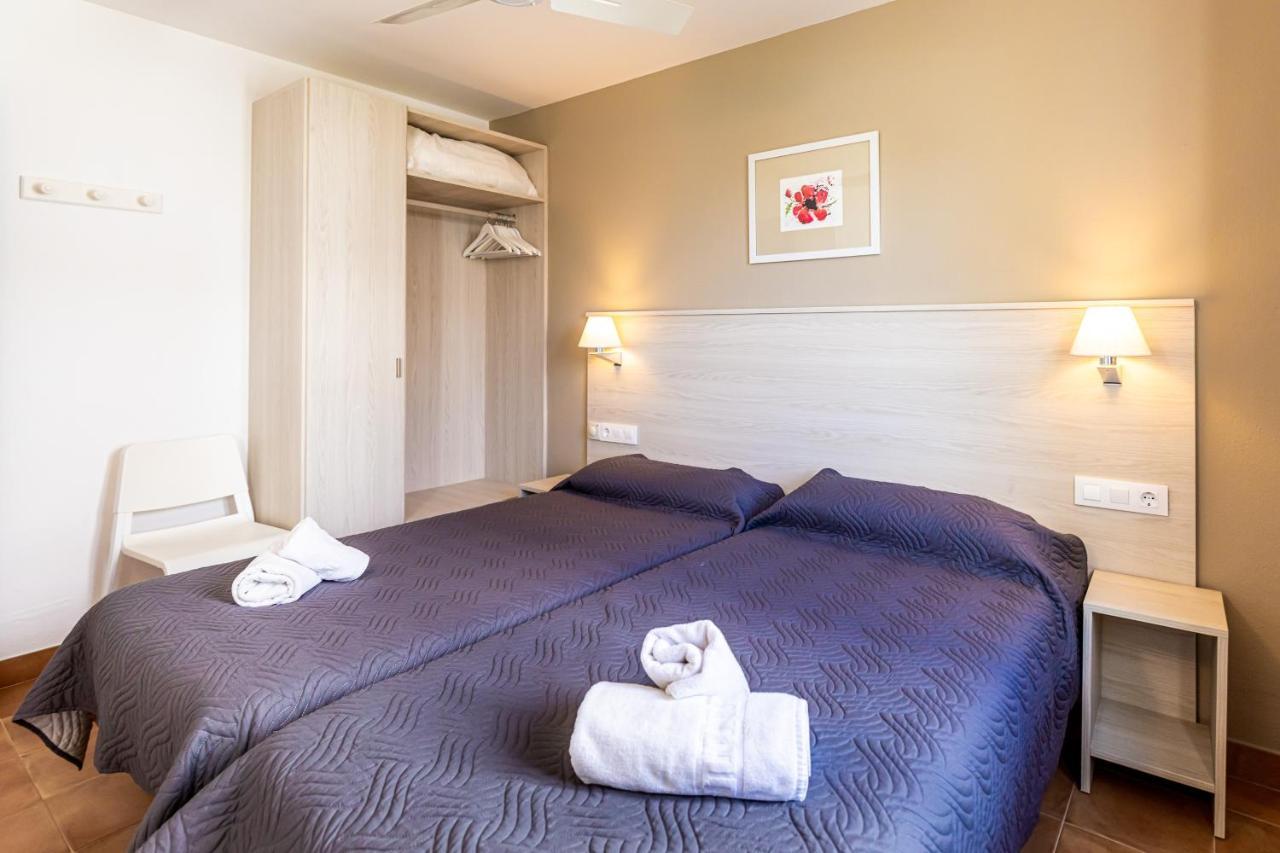 Apartamentos Arenal Playa 푼타 그로사 외부 사진