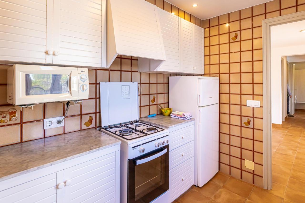 Apartamentos Arenal Playa 푼타 그로사 외부 사진